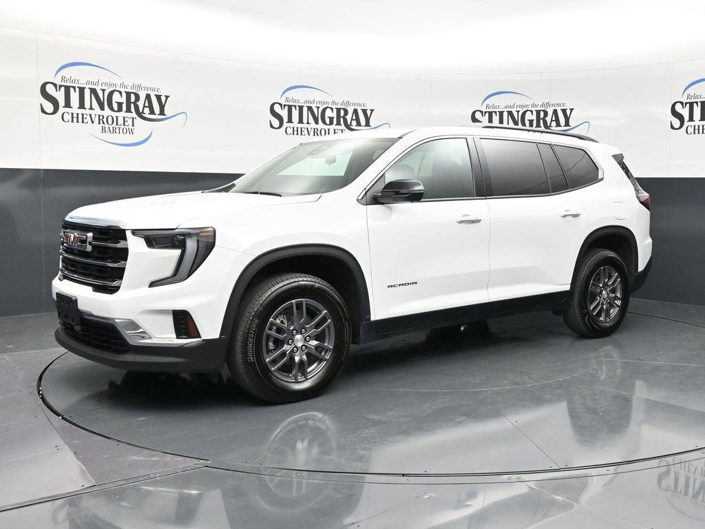 Used 2025 GMC Acadia Elevation FWD image 4