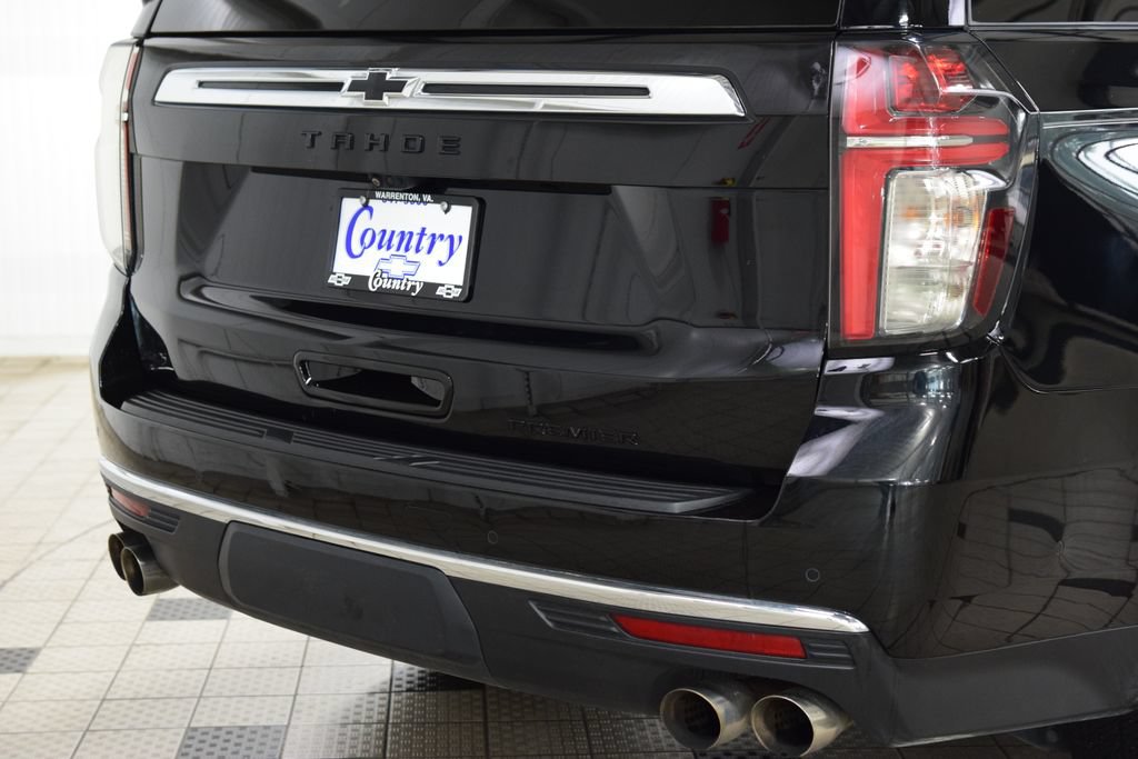 Used 2023 Chevrolet Tahoe Premier w/ Advanced Technology Package AWD/4WD image 19