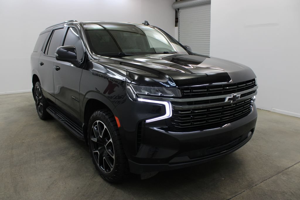 Used 2021 Chevrolet Tahoe RST w/ Luxury Package RWD image 6