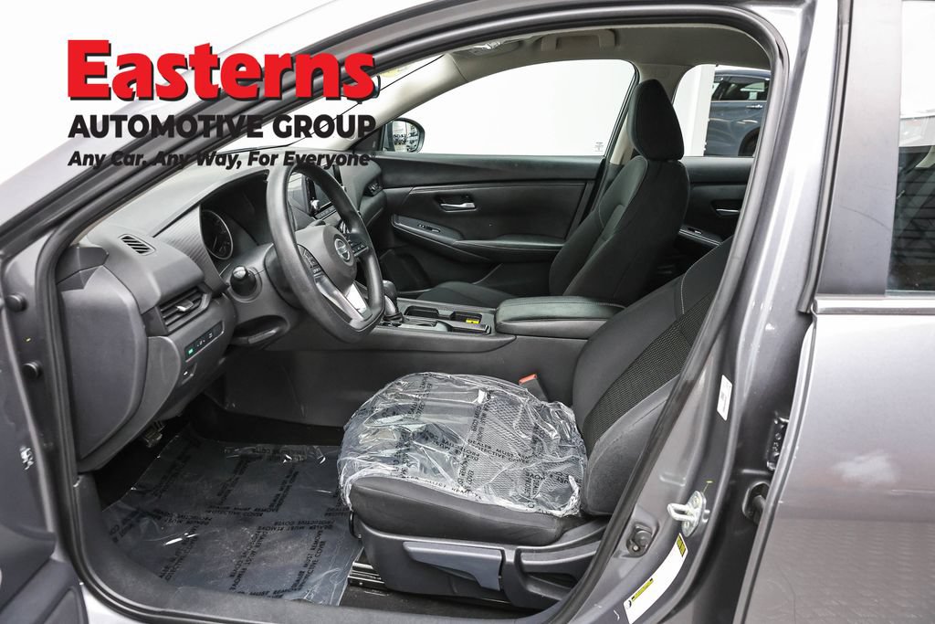 Used 2023 Nissan Sentra S FWD image 13