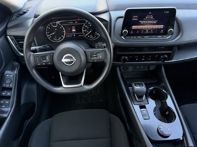 Used 2024 Nissan Rogue S AWD/4WD image 11