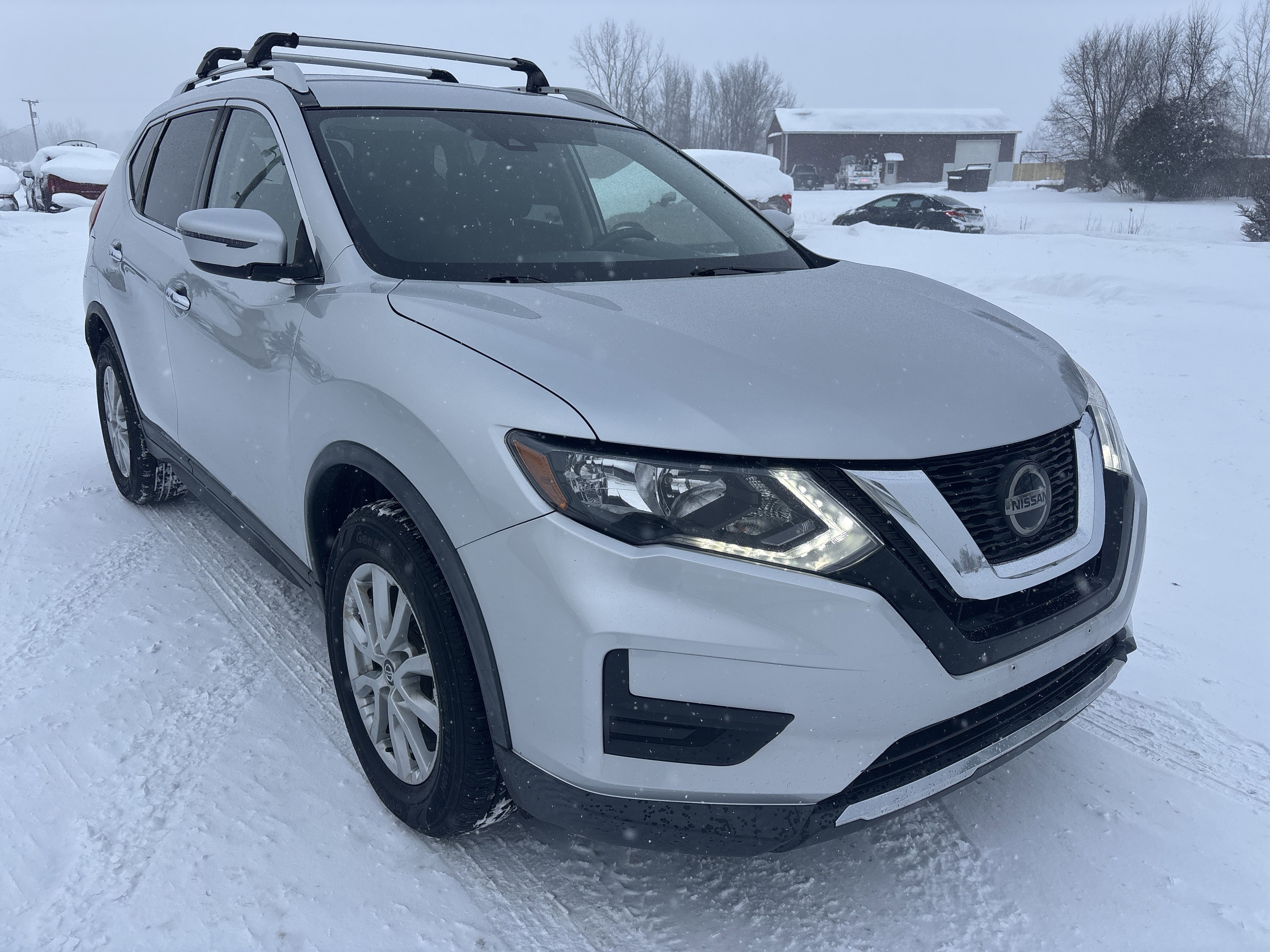 Used 2020 Nissan Rogue SV