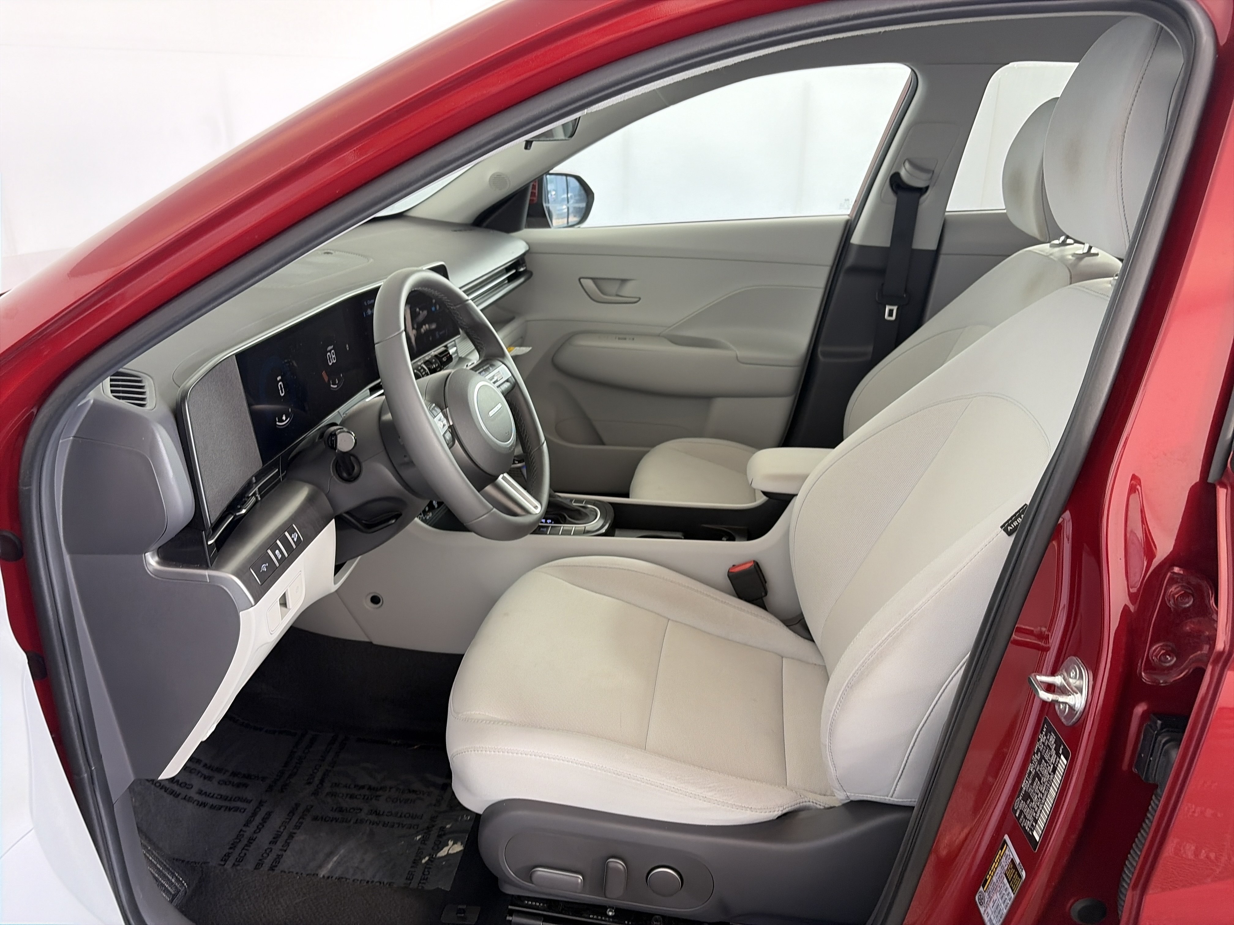 Used 2024 Hyundai Kona SEL AWD/4WD image 6