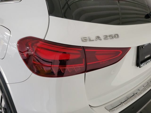 Used 2025 Mercedes-Benz GLA 250 4MATIC image 30