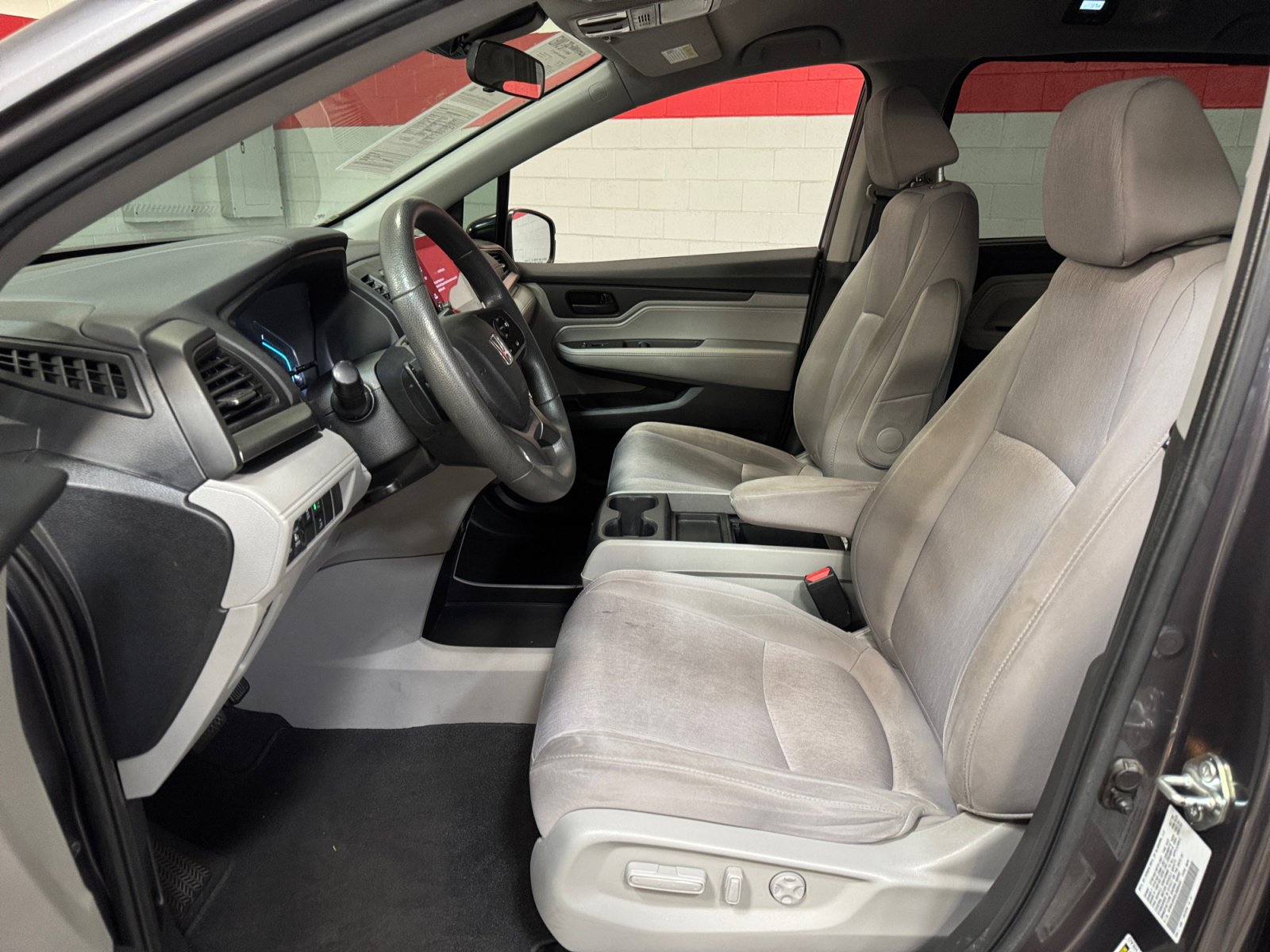 Used 2020 Honda Odyssey EX image 14
