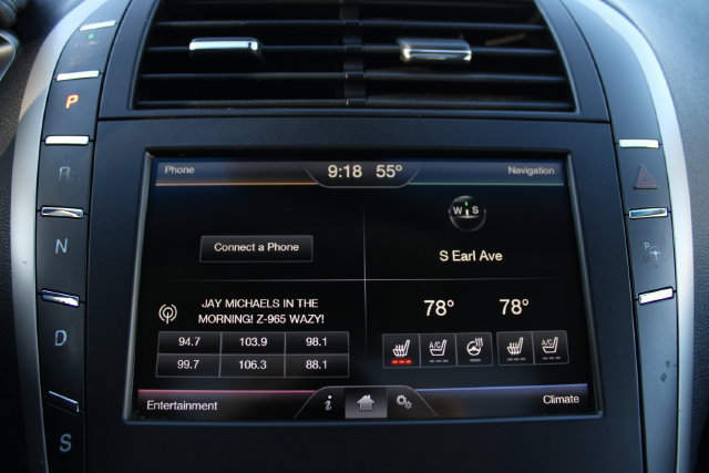 Used 2016 Lincoln MKZ w/ Equipment Group 300A Reserve FWD image 16
