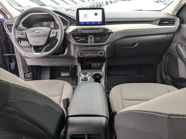 Used 2022 Ford Escape SE w/ Convenience Package AWD/4WD image 2