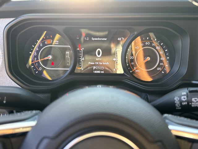 Certified 2026 Jeep Wrangler Unlimited Sahara AWD/4WD image 27