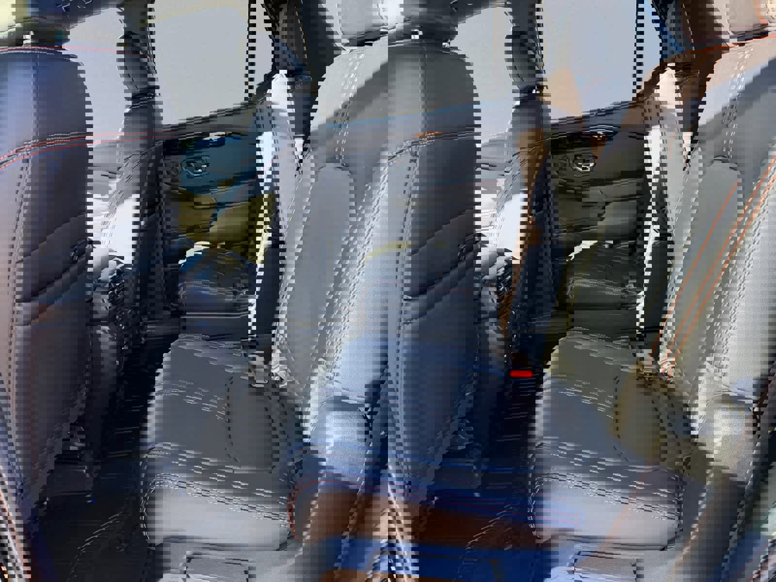 Used 2025 Honda Pilot TrailSport image 18