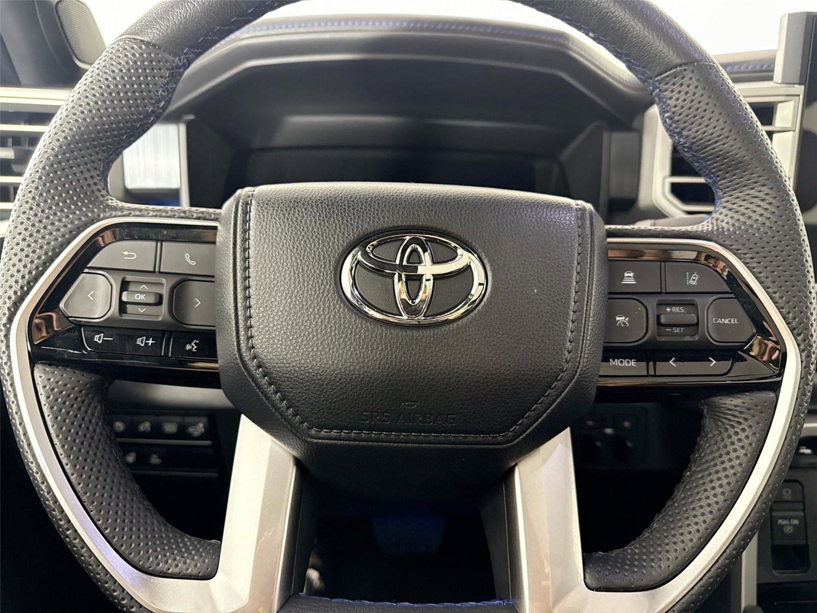 Used 2024 Toyota Tundra Platinum image 17