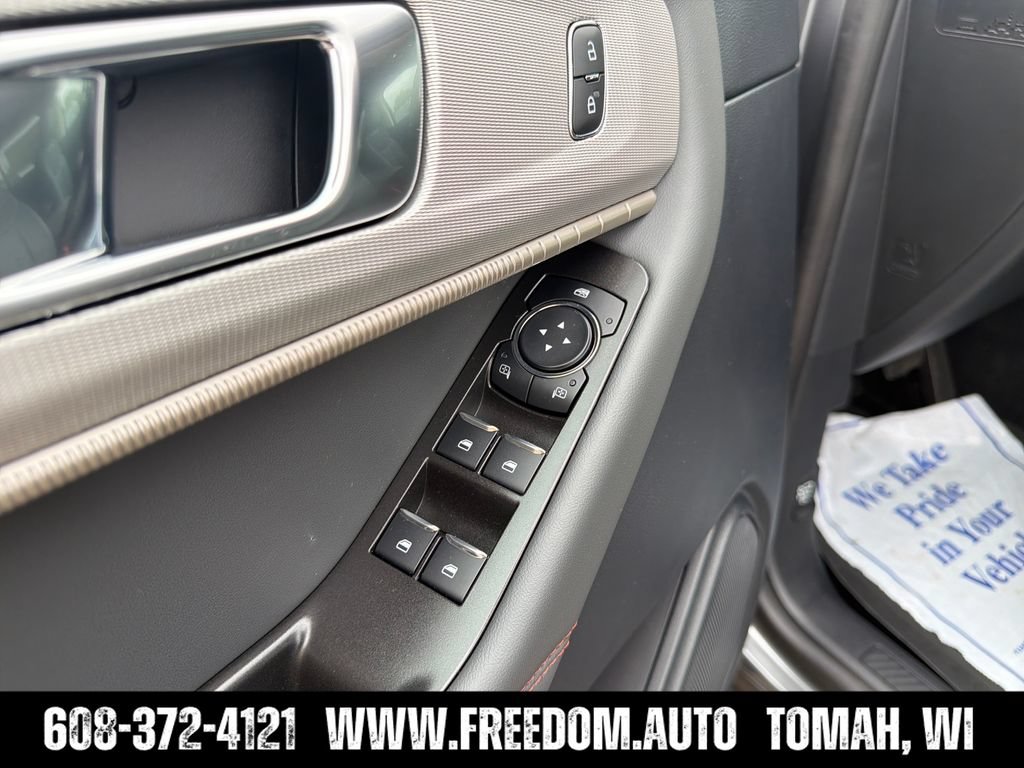 New 2026 Ford Explorer Active w/ Active Comfort Package AWD/4WD image 13