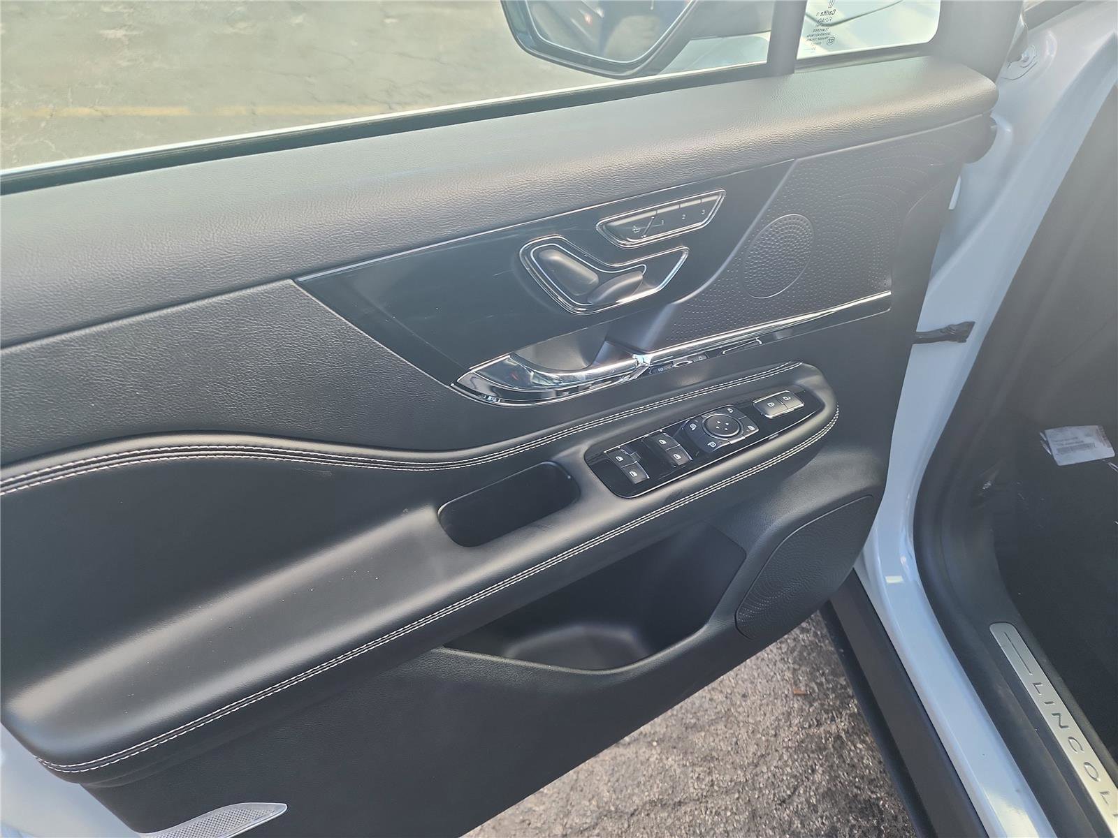 New 2026 Lincoln Corsair Premiere image 12