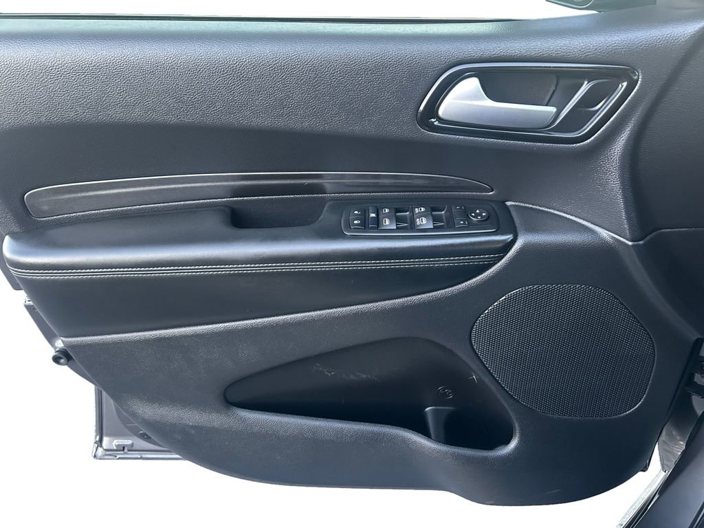 Used 2024 Dodge Durango AWD image 17
