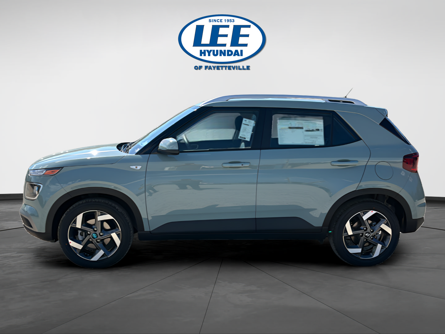 New 2026 Hyundai Venue SEL FWD image 7