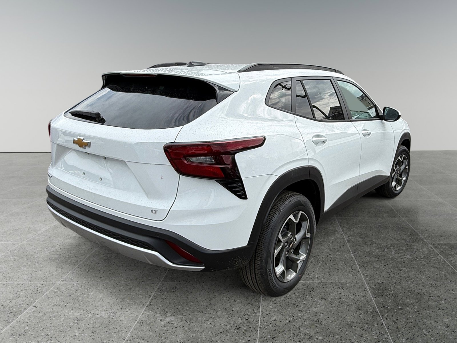 New 2026 Chevrolet Trax LT w/ Driver Confidence Package FWD image 5