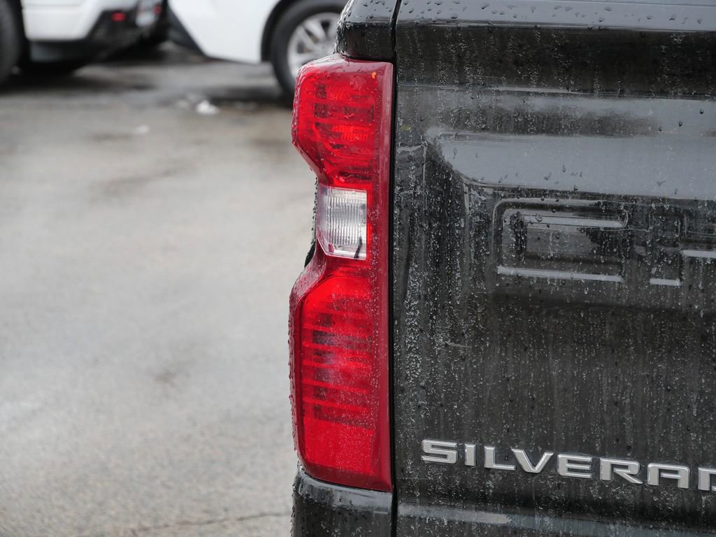 Used 2020 Chevrolet Silverado 1500 LT image 9