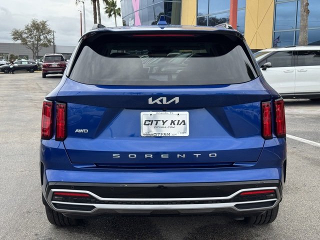 Certified 2022 Kia Sorento SX image 6