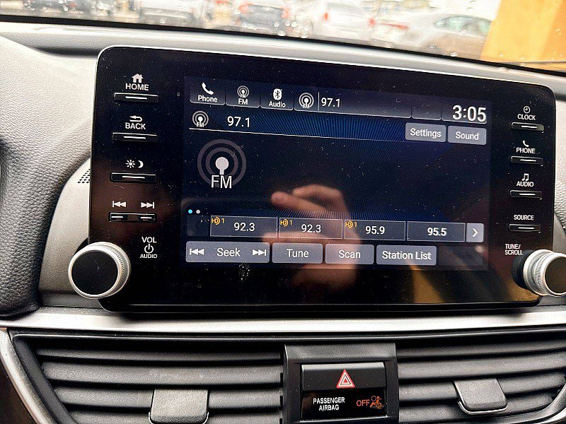 Used 2020 Honda Accord EX-L image 11