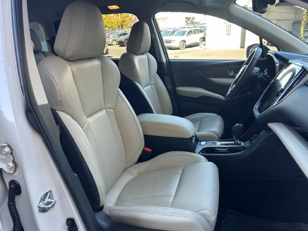 Used 2023 Subaru Ascent Limited AWD/4WD image 14