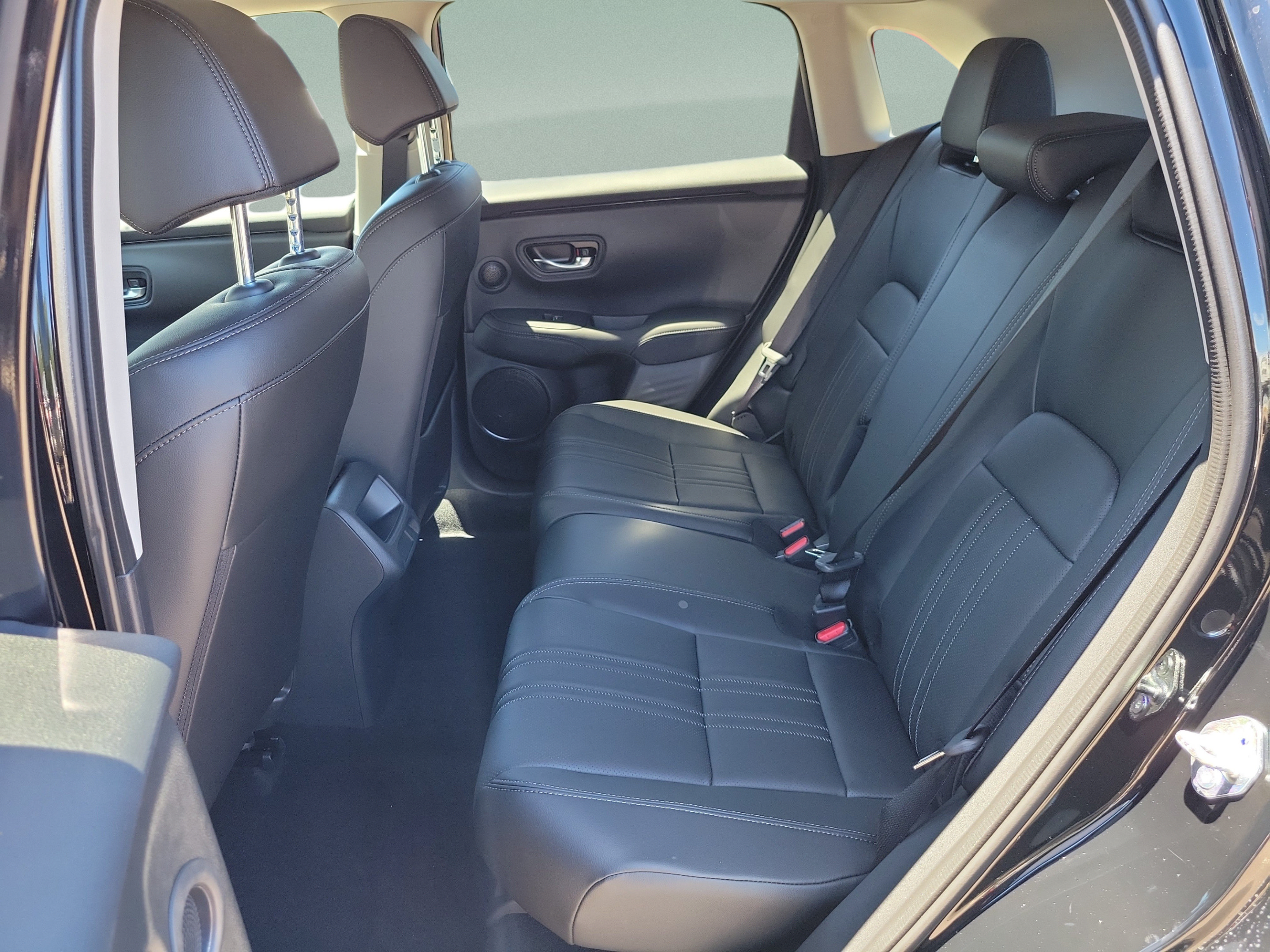 New 2027 Honda HR-V EX-L image 9