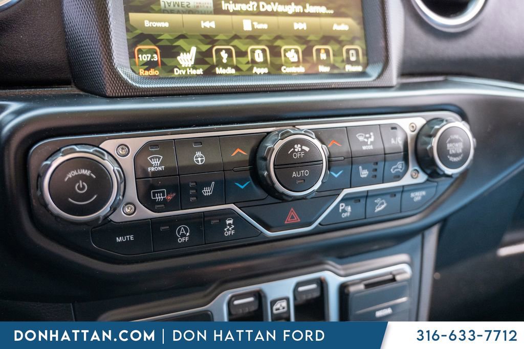 Used 2019 Jeep Wrangler Unlimited Sahara image 10