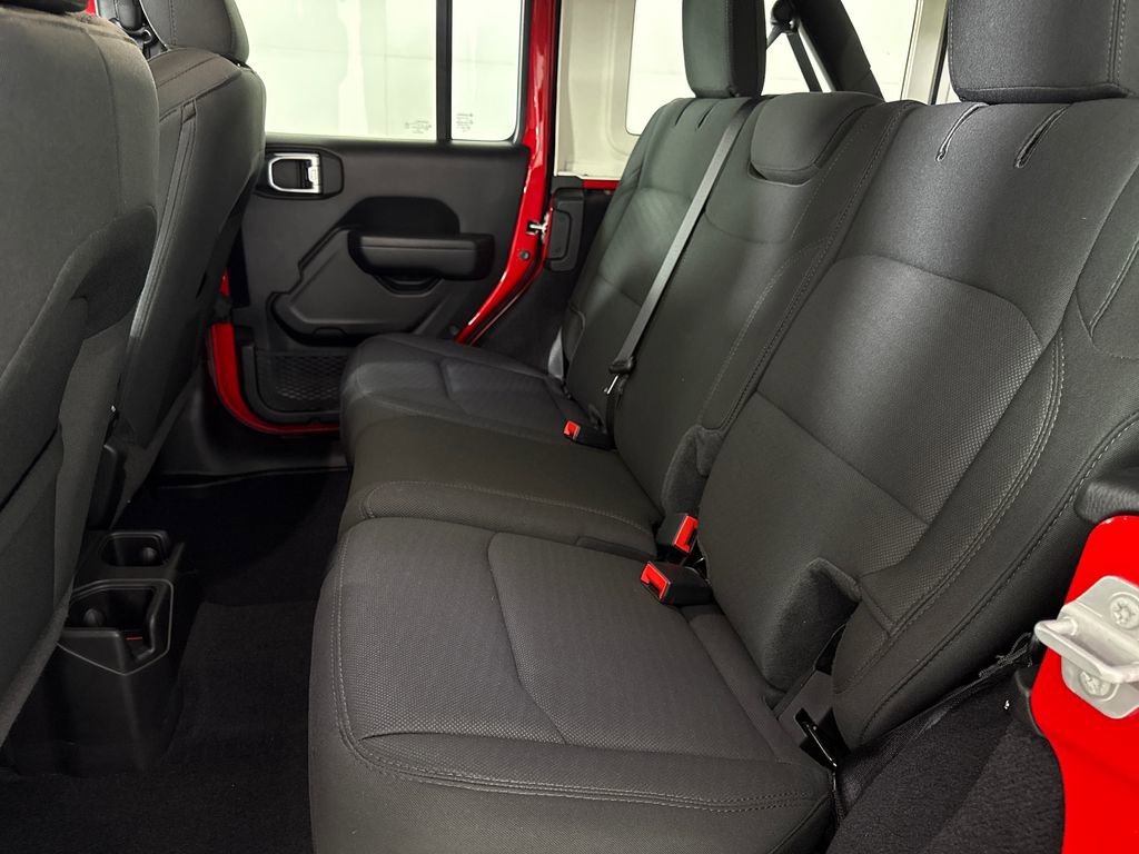 Used 2022 Jeep Wrangler Unlimited Sport image 13