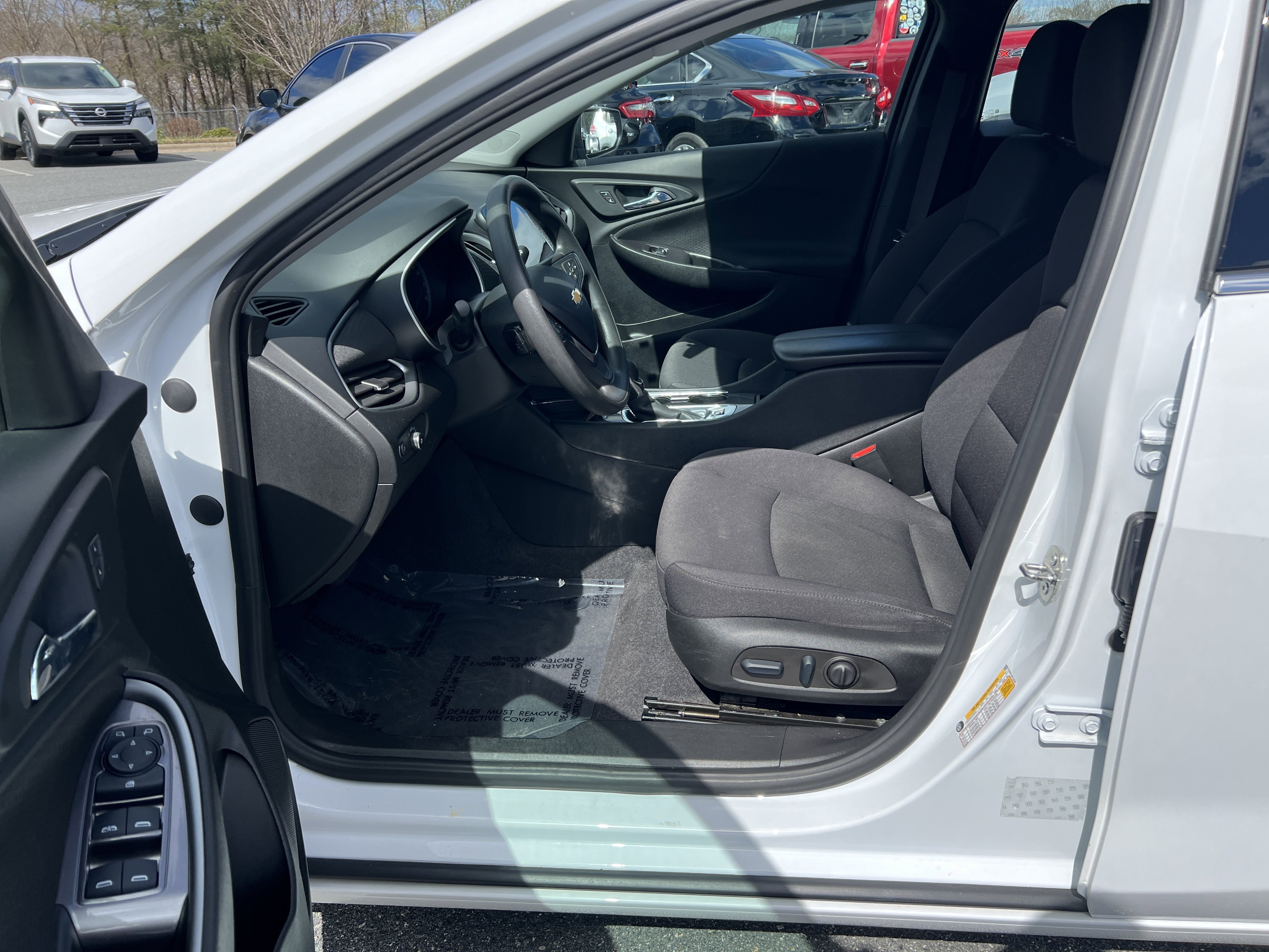 Used 2023 Chevrolet Malibu LT image 13