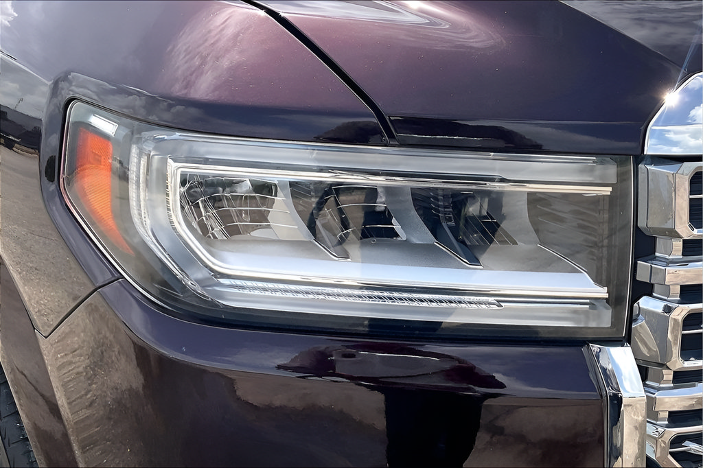 Used 2020 GMC Acadia Denali w/ Technology Package FWD image 34