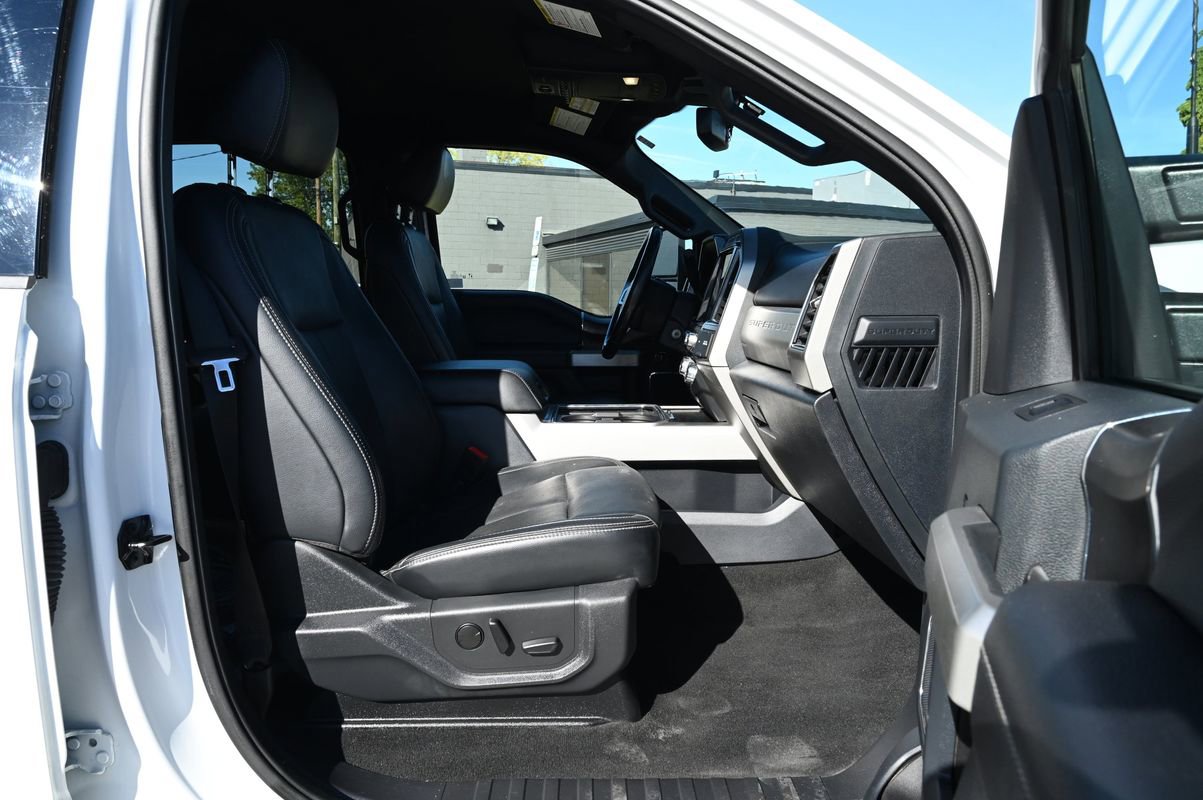 Used 2022 Ford F350 Lariat w/ Chrome Package image 48