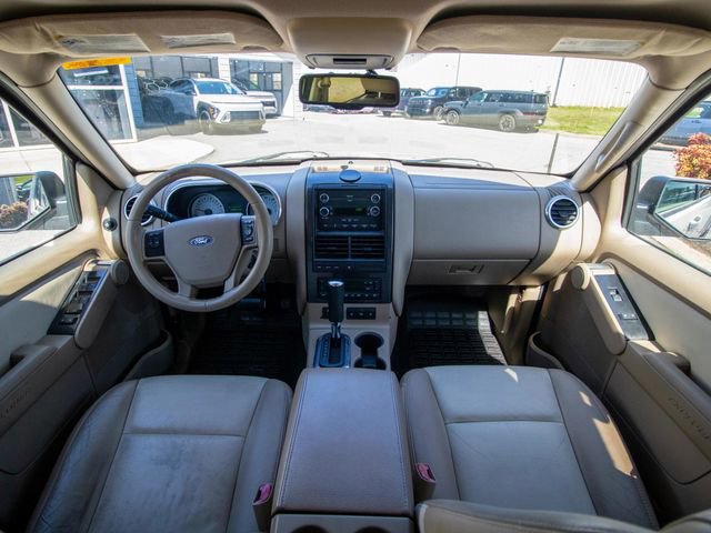 Used 2010 Ford Explorer Sport Trac Limited image 22