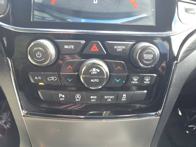 Certified 2021 Jeep Grand Cherokee Laredo X AWD/4WD image 23