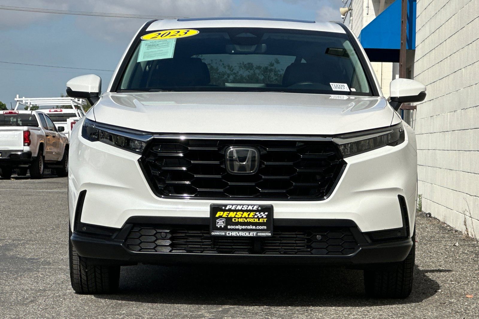 Used 2023 Honda CR-V EX-L image 9