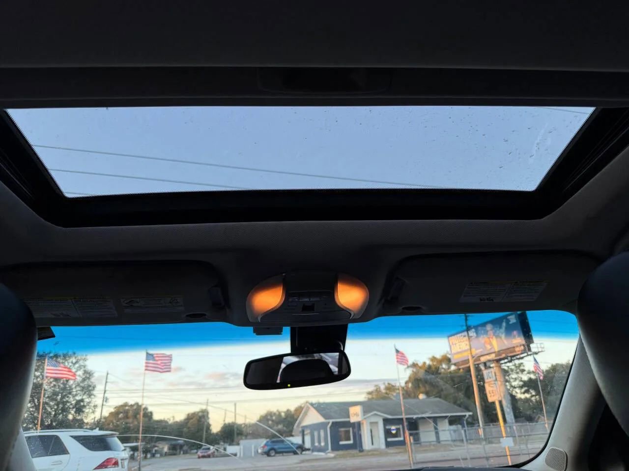 Used 2016 INFINITI QX60 3.5 Sport Utility 4D w/ Premium Plus Package image 13