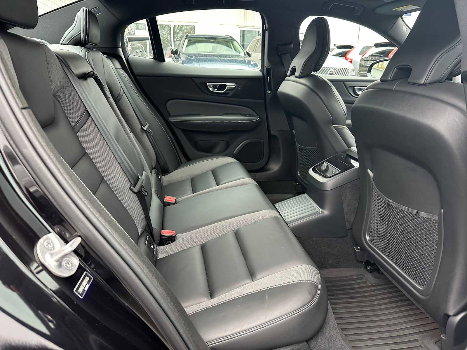 Certified 2024 Volvo S60 T8 Ultimate image 11