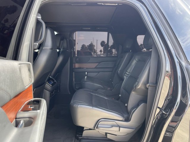 Used 2023 Lincoln Navigator L Reserve image 19