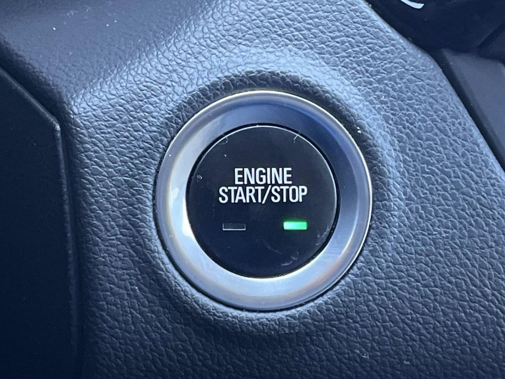 Used 2020 Buick Envision Essence w/ Experience Buick Package image 33