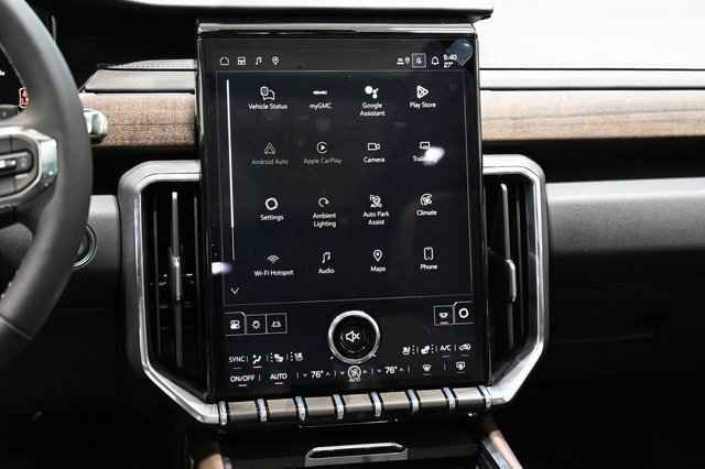 New 2026 GMC Acadia Denali Ultimate w/ LPO, Floor Liner Package image 16