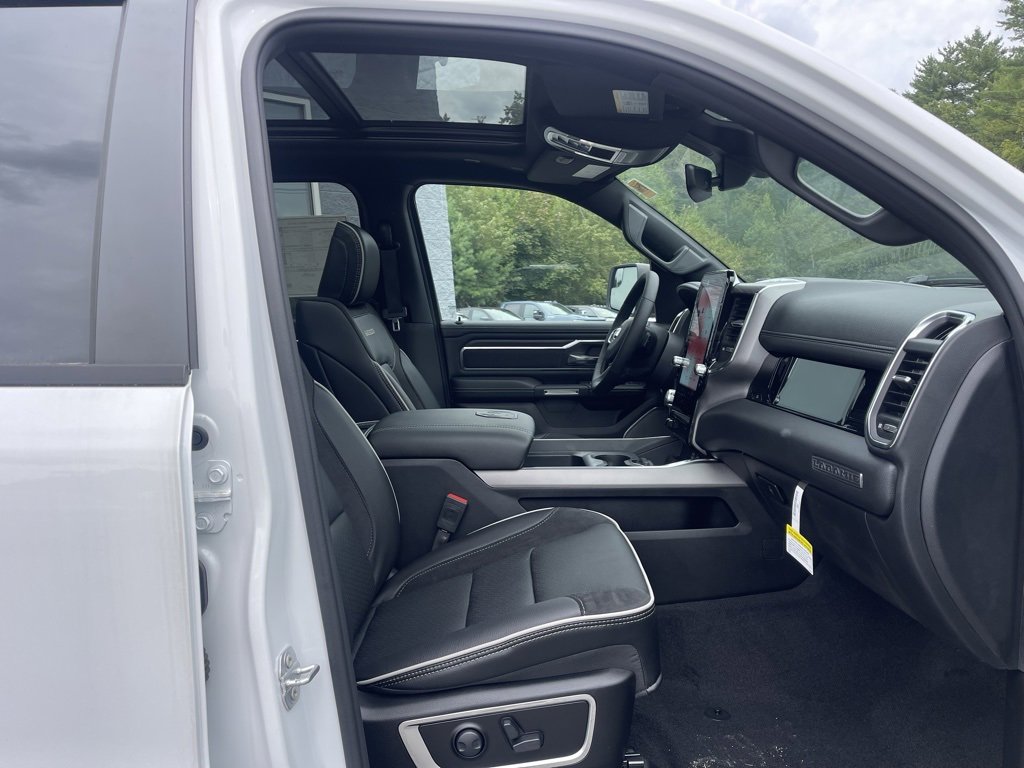 New 2025 RAM 1500 Laramie w/ Night Edition image 17