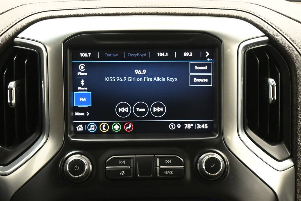 Used 2022 Chevrolet Silverado 3500 LTZ w/ LTZ Convenience Package AWD/4WD image 25