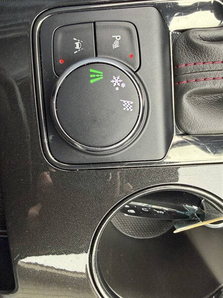 Used 2020 Chevrolet Blazer RS FWD image 28