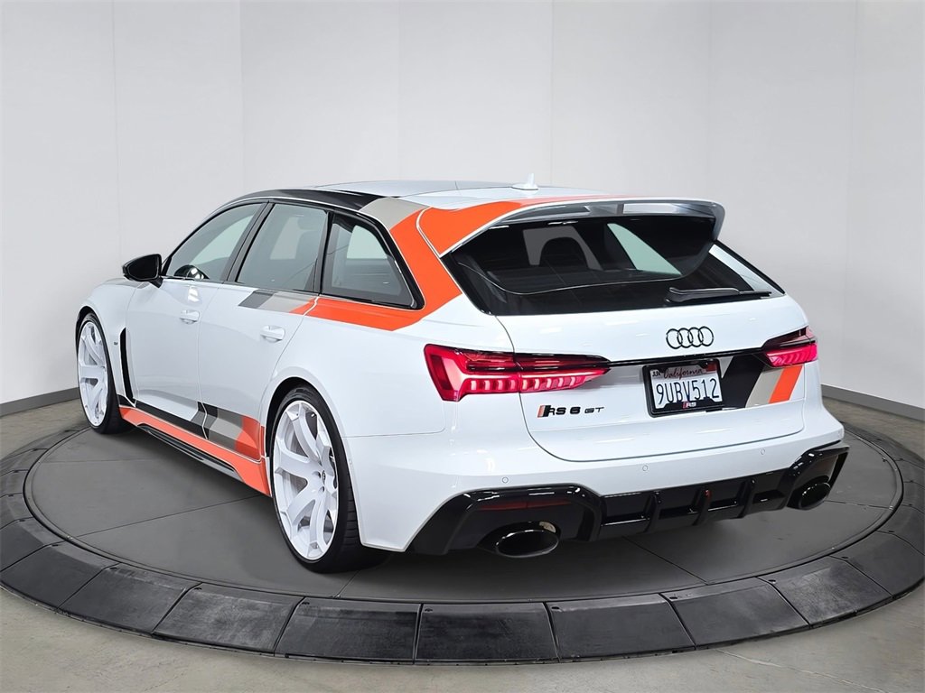 Used 2025 Audi RS 6 performance image 3