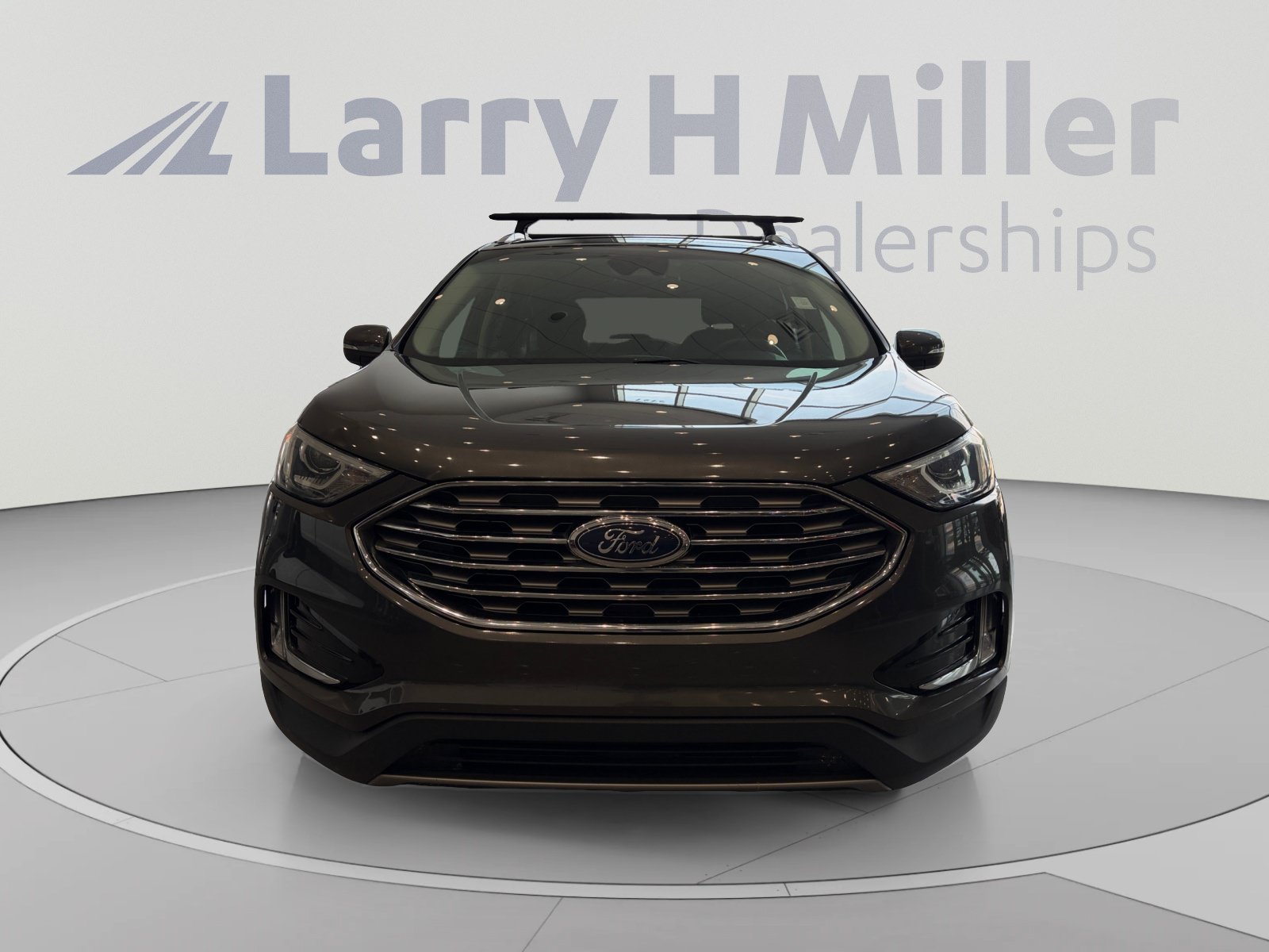 Used 2019 Ford Edge SEL w/ Equipment Group 201A FWD image 8