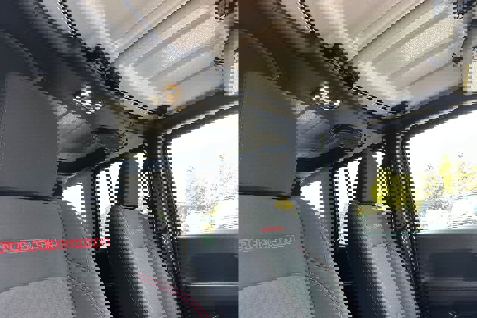 Used 2022 Jeep Wrangler Unlimited Rubicon w/ LED Lighting Group image 17