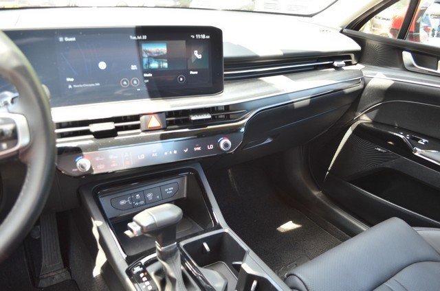 Used 2025 Kia K5 EX image 24