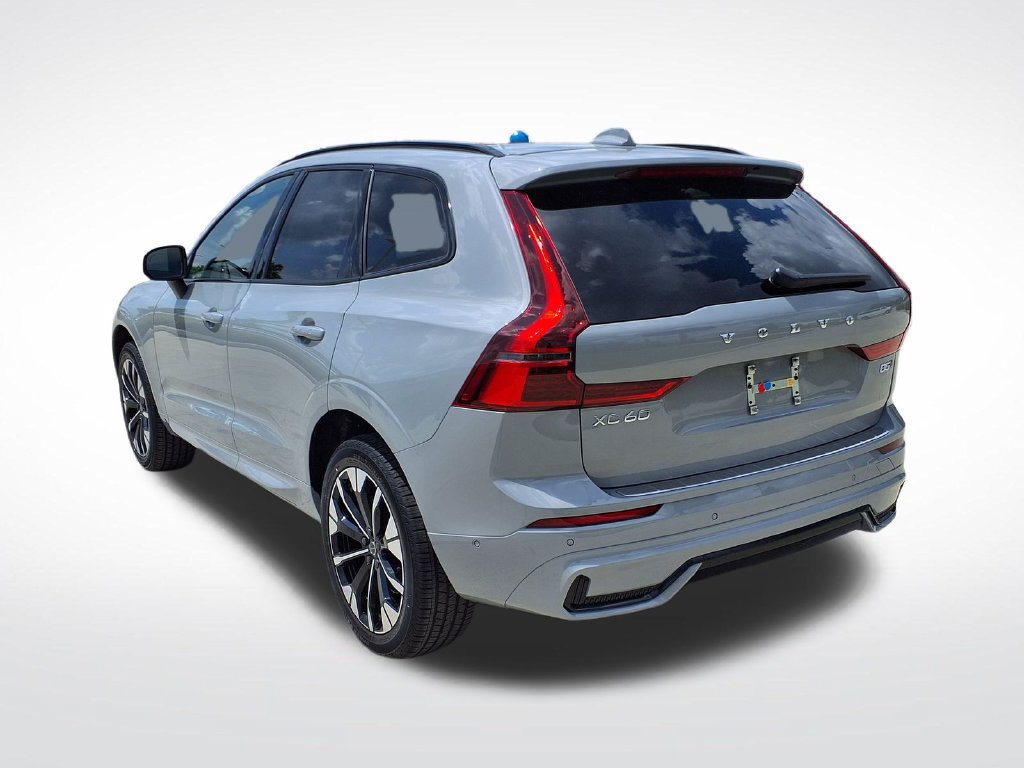 New 2026 Volvo XC60 B5 Plus w/ Protection Package Premier AWD/4WD image 6