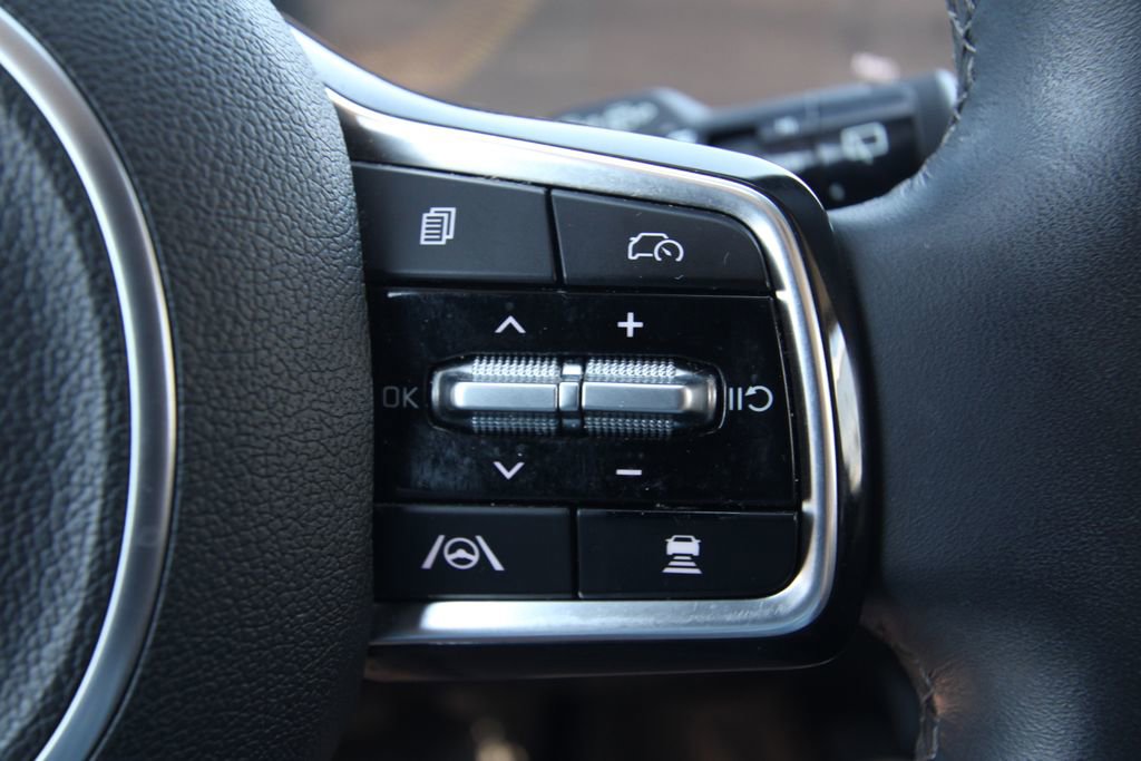 Used 2024 Kia Sorento S w/ Panoramic Sunroof Package AWD/4WD image 23