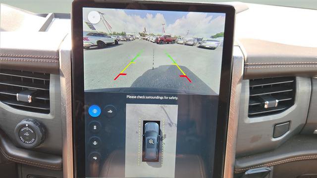 Used 2024 Ford Expedition King Ranch image 38