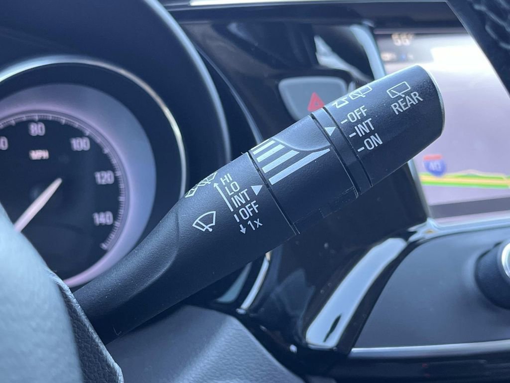 Used 2020 Buick Envision Essence w/ Experience Buick Package image 32