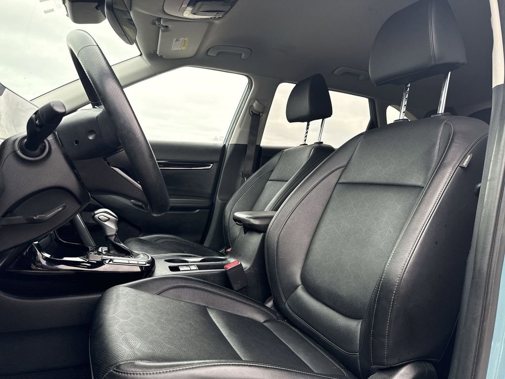 Used 2024 Kia Seltos SX image 13