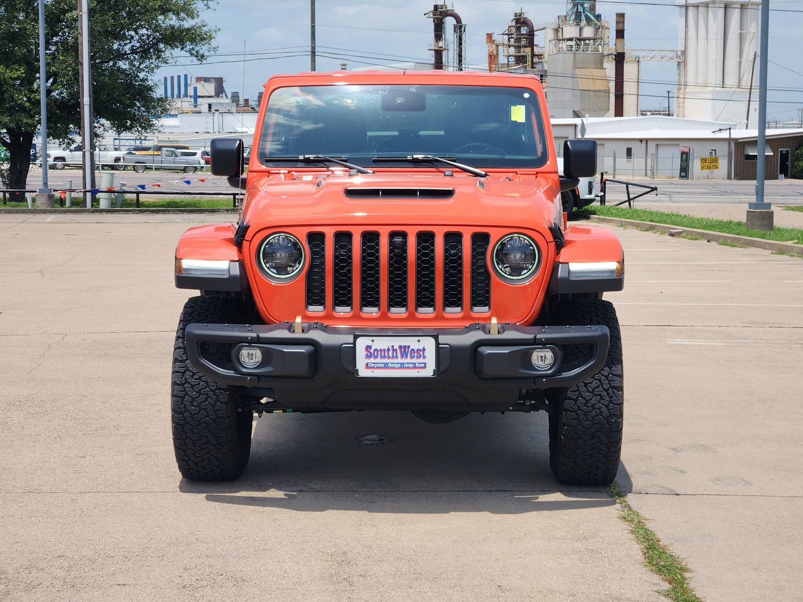 Used 2023 Jeep Wrangler Unlimited Rubicon 392 w/ Trailer Tow Package AWD/4WD image 6